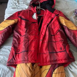 Snowboarding/Ski Jacket W/ coat