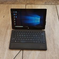Microsoft Surface In Very Good Condition 120gb Solid State Drive And 4gb Ram i5 4th Gen 