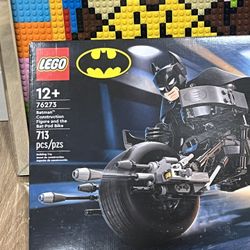 Lego Batman Construction Figure & The Bat-pod Bike 