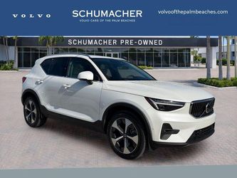 2024 Volvo XC40