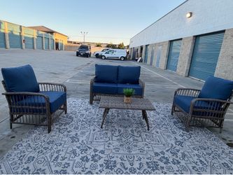 Patio furniture available delivery 🚚