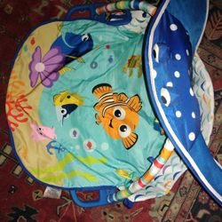 Finding Nemo Fun In The Sun Play Mat