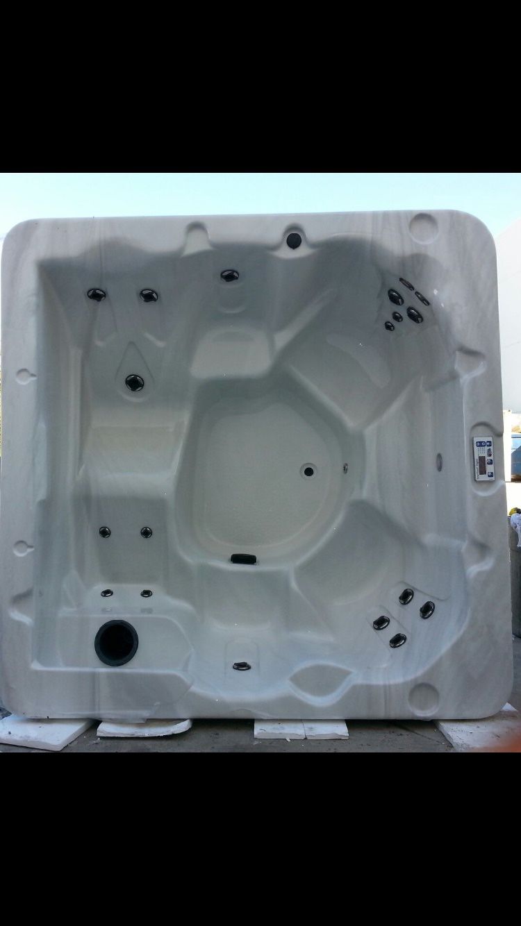 Hot tub Spa! Never Used! Still in wrapper