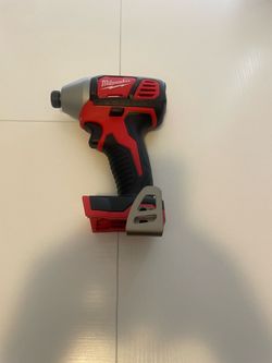 New 1/4” Milwaukee M18 Impact Driver (Tool Only Solo Herramienta) $60 Firm-Firme
