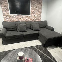 Sectional Couch ( 2 Pieces)