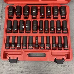 Milwaukee Shockwave 29pc 1/2 in impact kit
