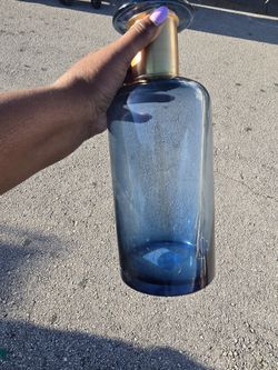 Vase X 2