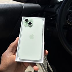 iphone 15 (AT&T and Cricket) - 128gb 