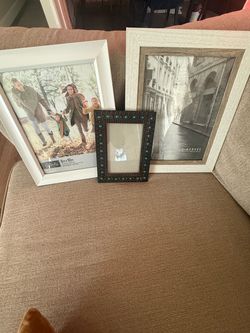 Set of 3 Assorted Picture Frames