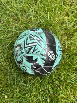 Puma Soccer Ball / size 3