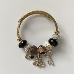 14K Gold Plated Charm Openable Bracelet