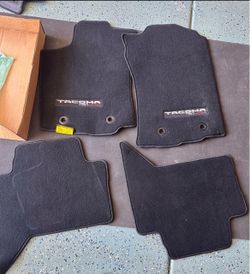 Tacoma floor mats