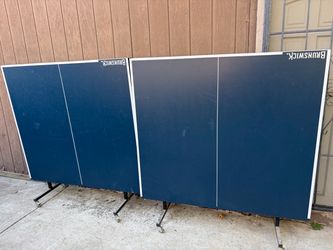 Ping-pong table