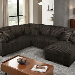 Brown Sofa Sectional w/ Pull- Out Sleeper & Storage In Chaise 