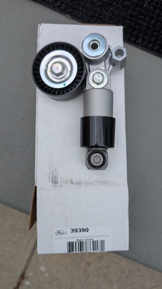 GATES 39390 Belt Tensioner