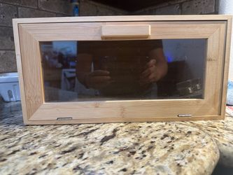 Breadbox
