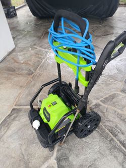 Greenworks electric pressure washer