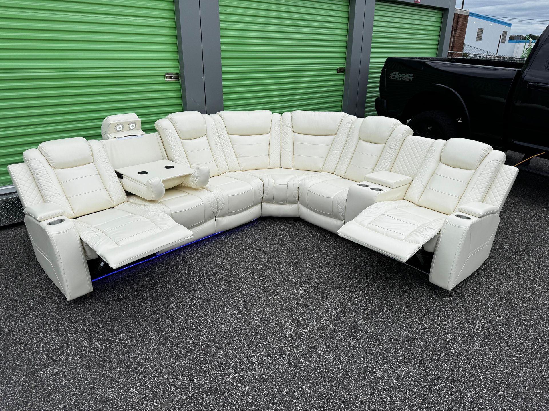 FREE DELIVERY π AND INSTALLATION - BRAND NEW π IN π¦ WHITE LEATHER POWER RECLINER 3-PCs SECTIONAL