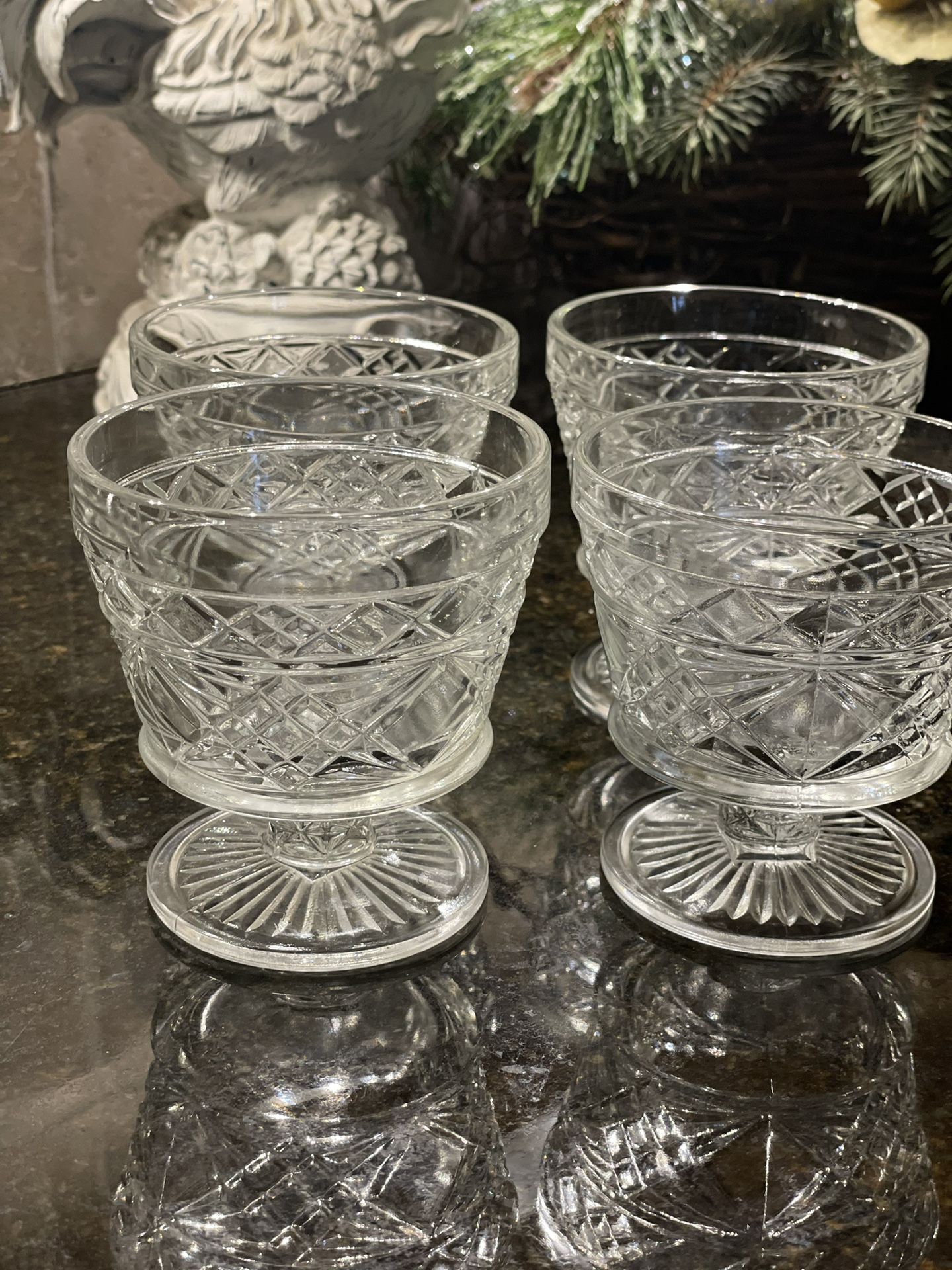 Vintage MCM Clear Glass Diamond Pattern Footed Ice Cream Dishes Bowls Set Of 4