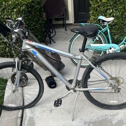 Specialized Myka Mountain Bike. 