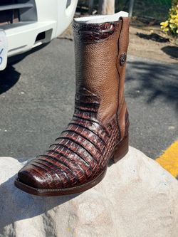 Bota vaquera con cierre