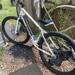 Crew Method 350 E-bike 