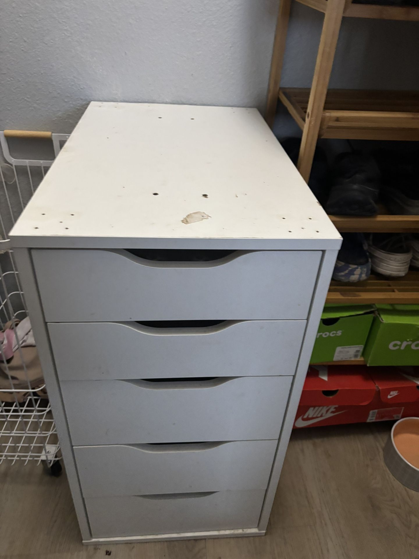 White Dresser