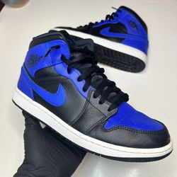 Air Jordan 1 Mid Royal Blue / Hyper Royal Black Men’s 11.5