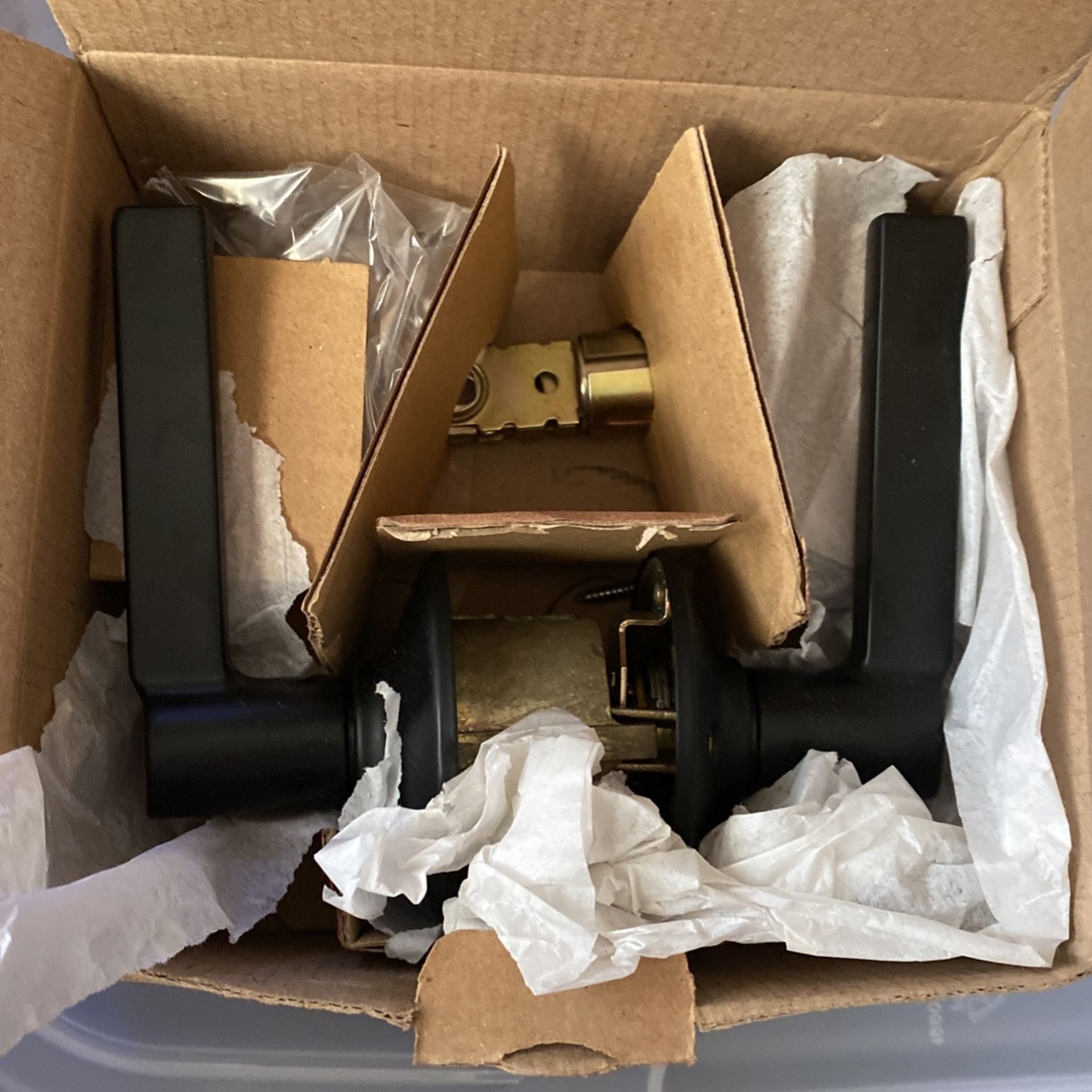 Latitude Privacy Door Lever Set