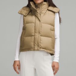Lululemon Wunder Puff Cropped Vest Filbert Tan / Trench size 6 NWT
