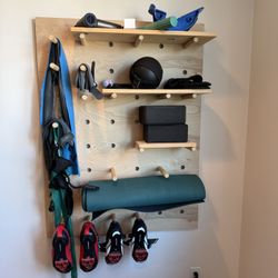 Wood Peg Board