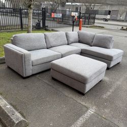 Costco Macyen Sectional Couch-FREE DELIVERY 
