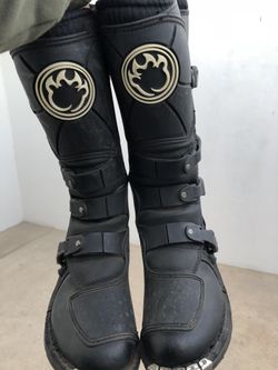 Ridding boots