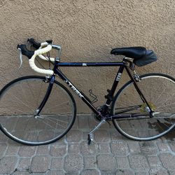 Trek 1220 ZX Aluminum Series Vintage Road Bike 