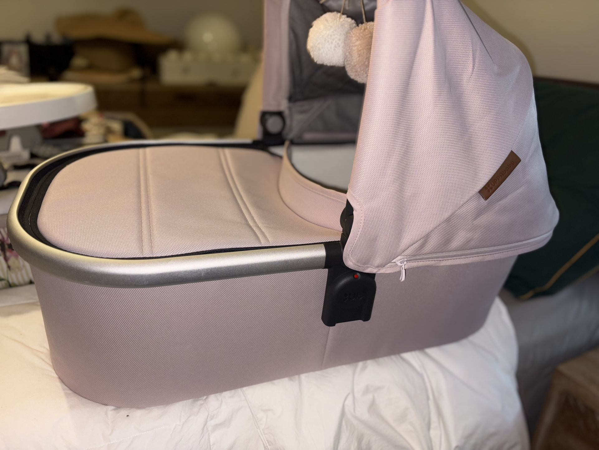 Uppa Baby bassinet