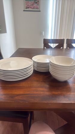 24 piece IKEA dish set: sand color