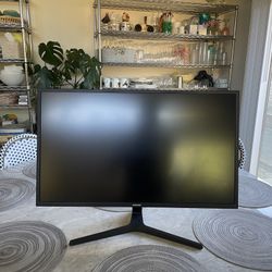 32" Samsung 4K Monitor