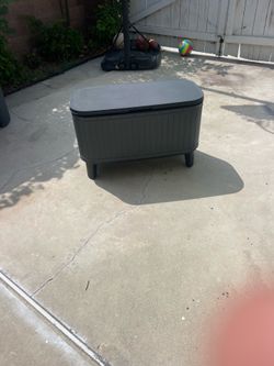 Keter Bevy Bar Table & Cooler Combo