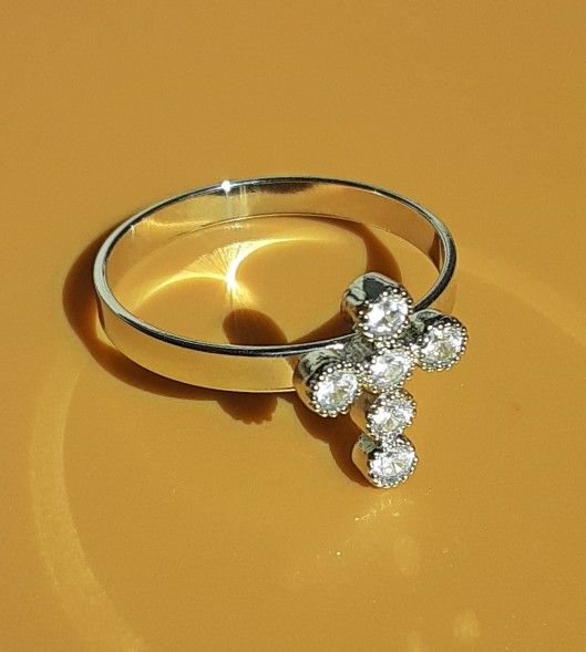 White Sapphire Simple Cross Silver Ring Size 9