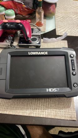 LOWRANCE HDS-7T CHARTPLOTTER BOAT SONAR Head Unit Only
