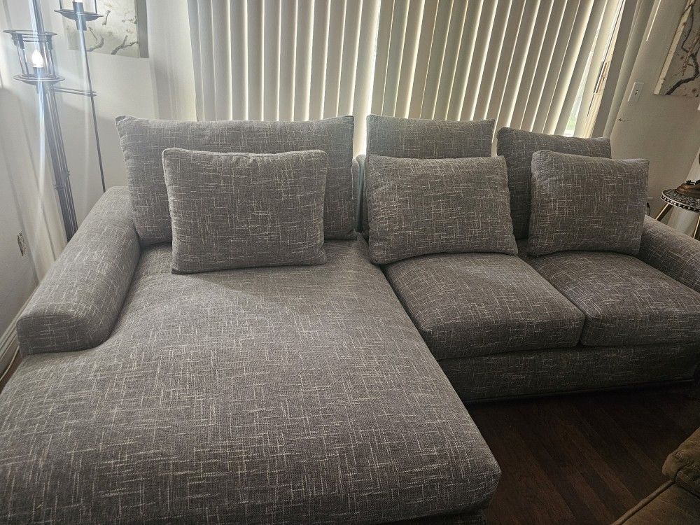 Modern sofa ( gray Two piece) 