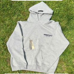 Essential Hoodie 