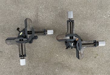 Pair of Professional Miter Vises 90° Corner Framing Clamps Tilting Swivel Base