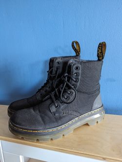 🖤Dr. Martens Combs Size 8