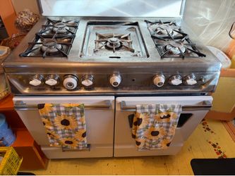 Vintage Gas Stove