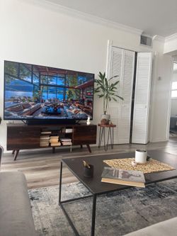 Tv stand