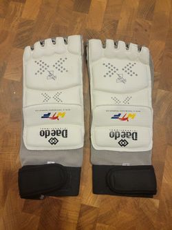 Dando WTF Taekwondo Tournaments Foot Gear