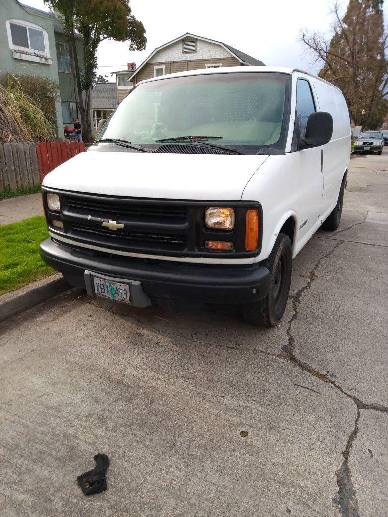 '99 Chevy Expo 3500 Van " Must Sale!"