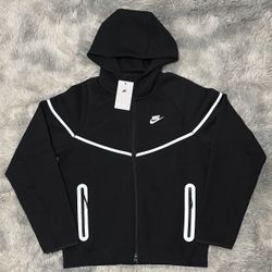 Nike Reflective Black Tech Fleece 