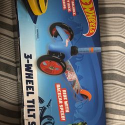Hot Wheels Scooter 